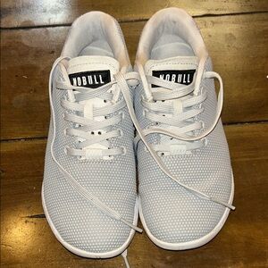 NOBULL WOMEN'S OUTWORK Sneaker